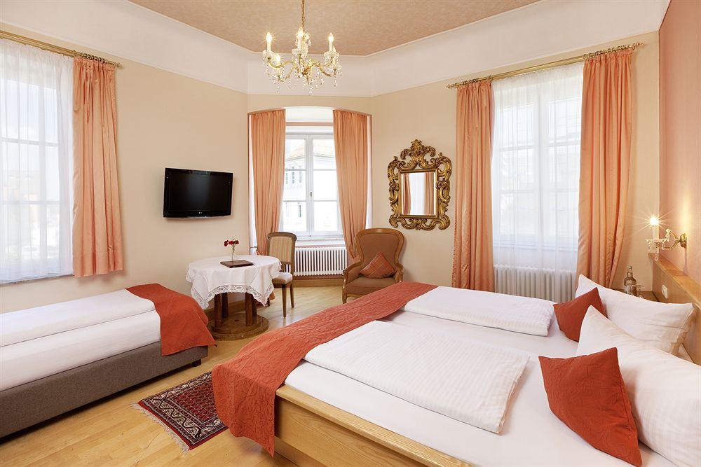 Hotel Hirsch