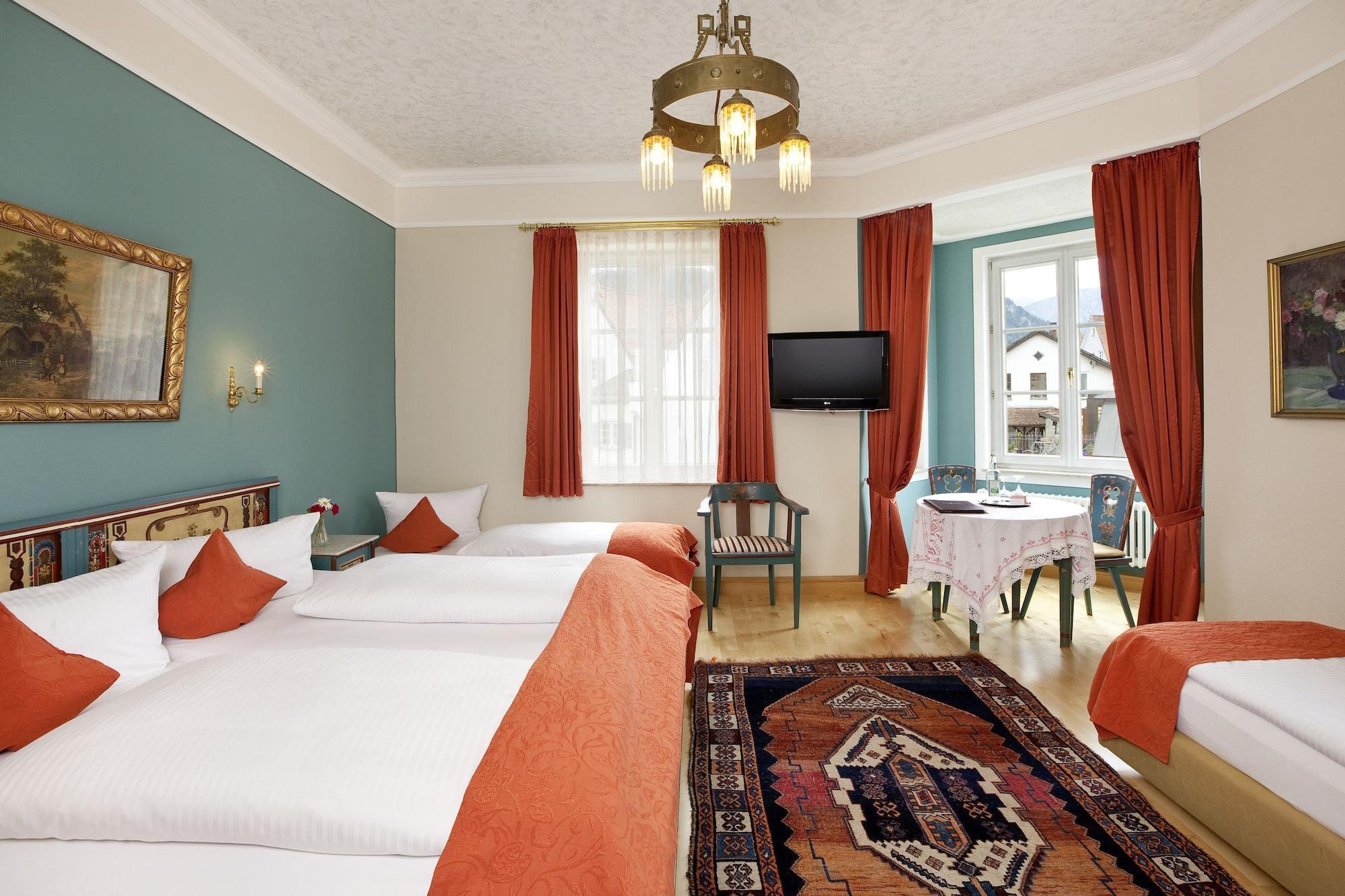 Hirsch Hotel