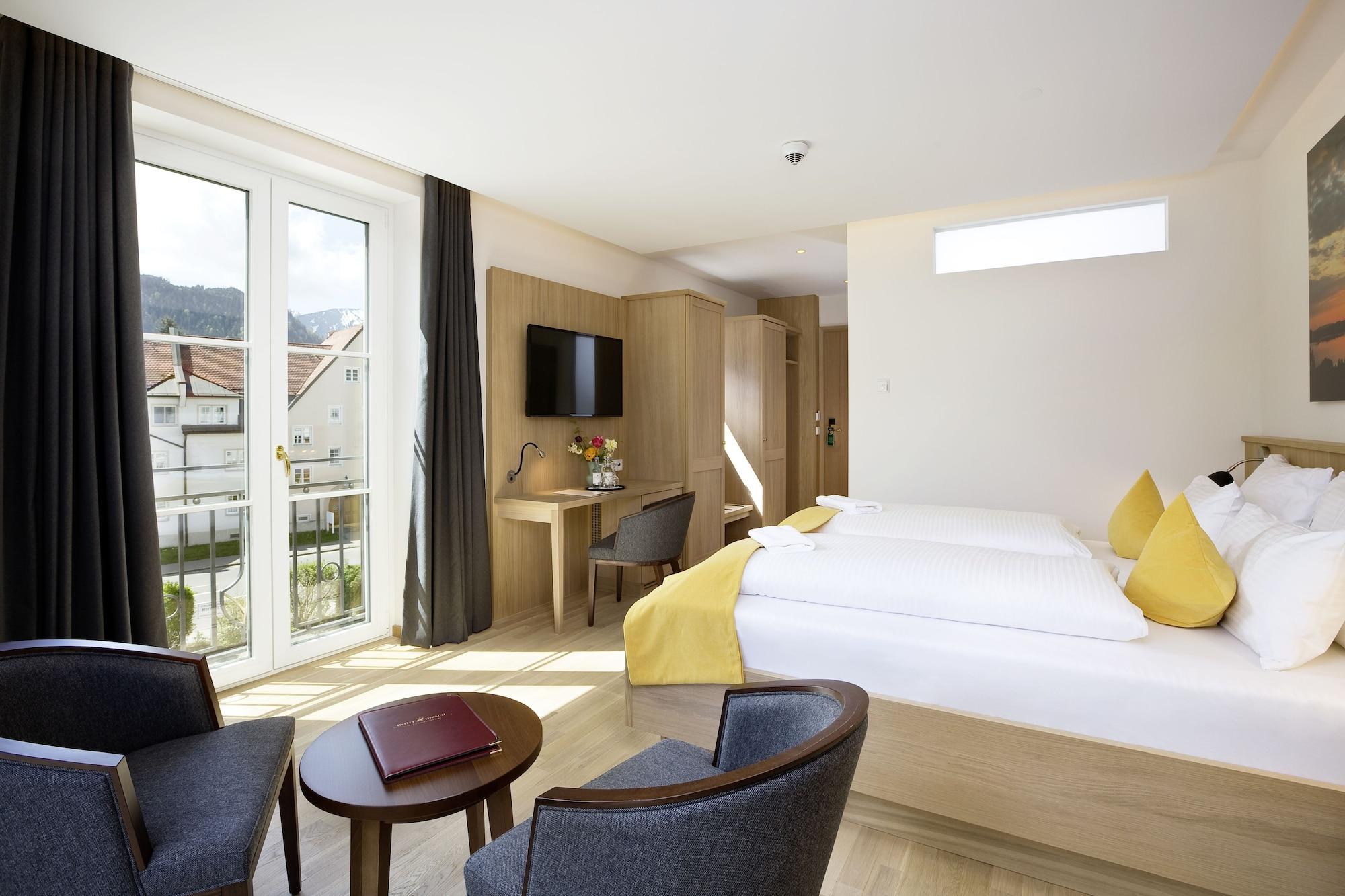 Hirsch Hotel