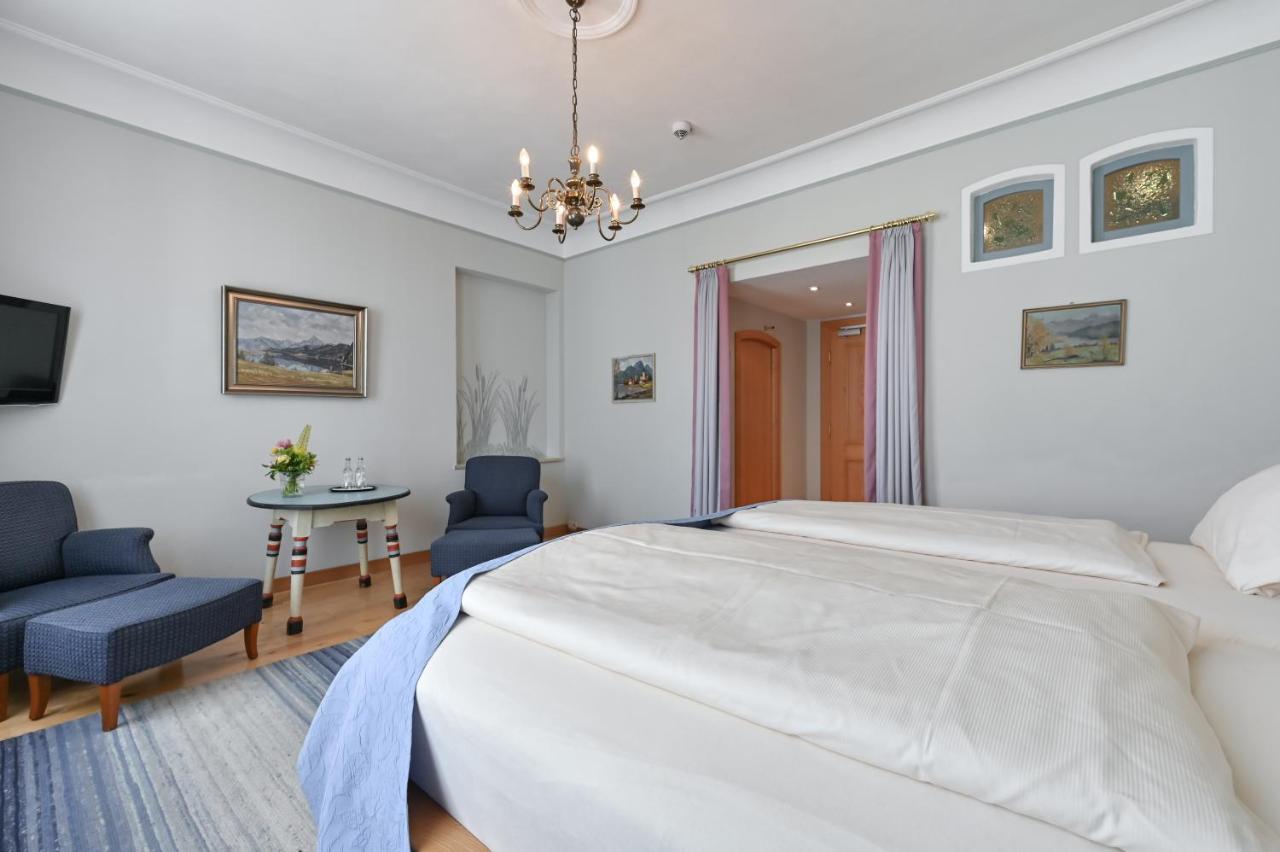 Hirsch Hotel